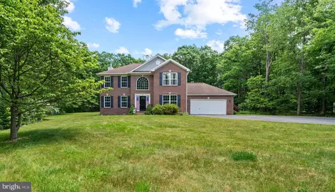 108 Rockwood Dr, Philipsburg, PA 16866