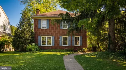 234 E Hamilton Ave, State College, PA 16801