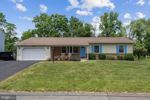 2287 Fairfield Cir, State College, PA 16801