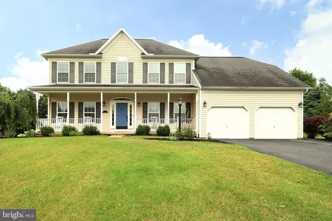99 Saddle Ridge Rd, Port Matilda, PA 16870