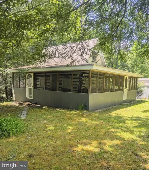 373 Sand Mountain Rd, Spring Mills, PA 16875