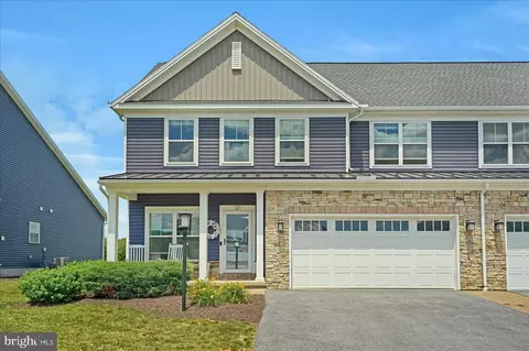 121 Aeropointe Ln, State College, PA 16803