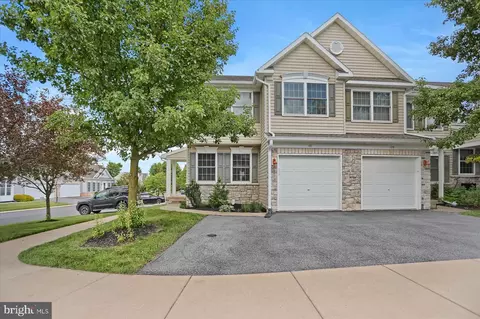 141 Quincy Ave, State College, PA 16801