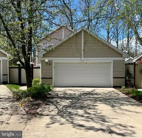 359 Oakwood Ave, State College, PA 16803