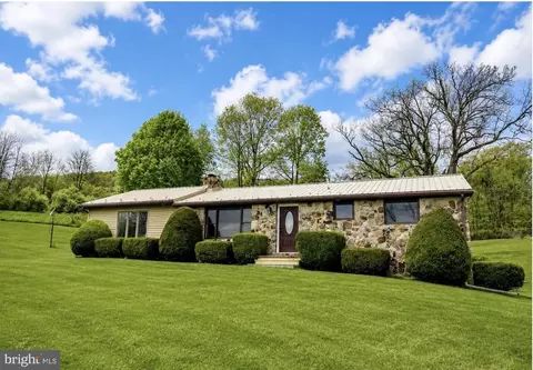 4805 Buffalo Run Rd, Port Matilda, PA 16870
