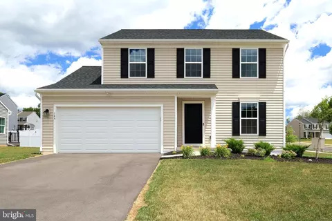 145 Thornwood Ln, Bellefonte, PA 16823