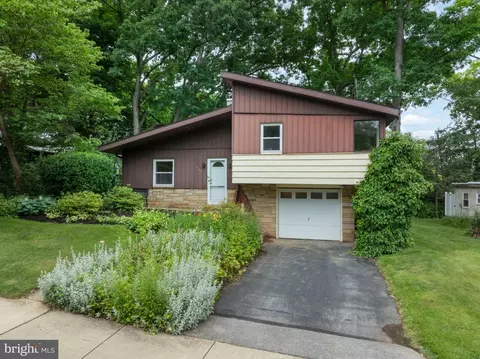 1132 S Garner St, State College, PA 16801