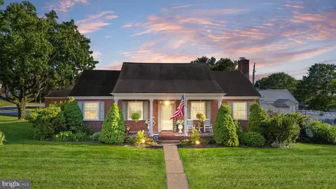320 Warwick St, Philipsburg, PA 16866