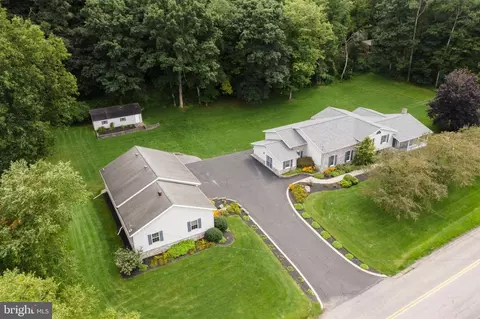 443 Stevenson Rd, Port Matilda, PA 16870