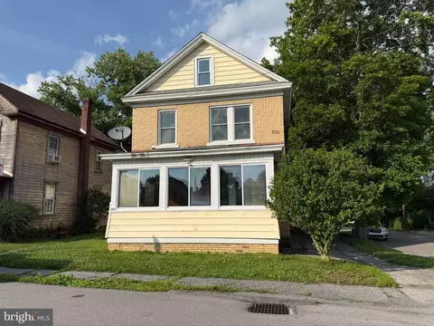 300 N 10th St, Philipsburg, PA 16866