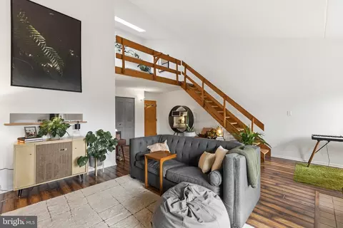 806 Stratford Dr #37, State College, PA 16801