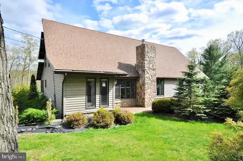 144 Main Rd, Spring Mills, PA 16875