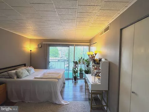710 S Atherton St #211, State College, PA 16801