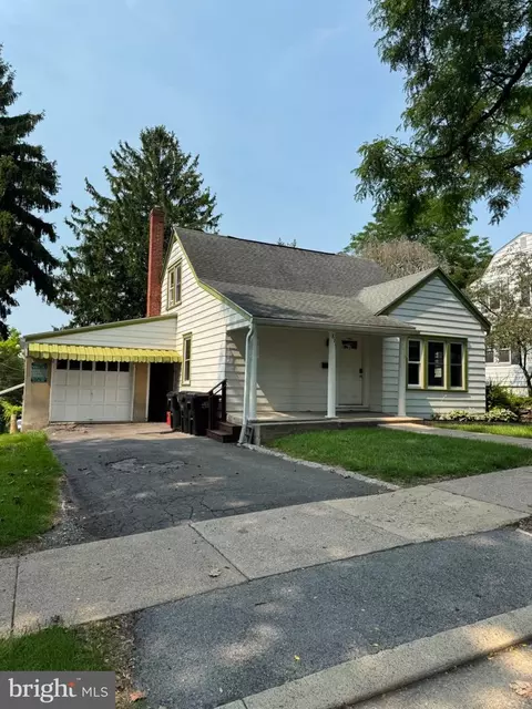 820 S Pugh St, State College, PA 16801