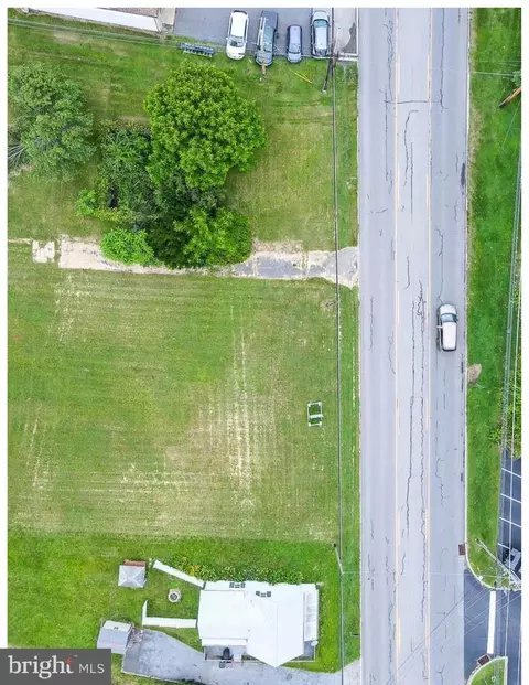 1442 W 1450 W College Ave, State College, PA 16801