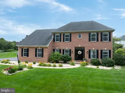 792 Sowards Pl, State College, PA 16803