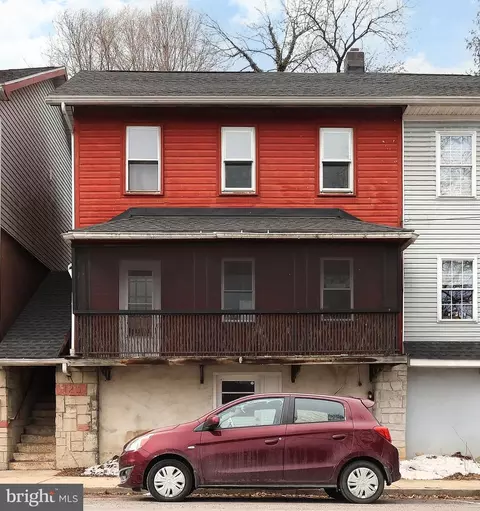 125 N Thomas St, Bellefonte, PA 16823