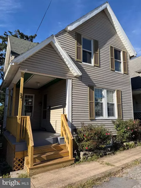 321 E Lamb St, Bellefonte, PA 16823