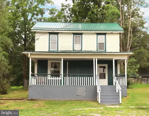 105 W Nectarine St, Snow Shoe, PA 16874