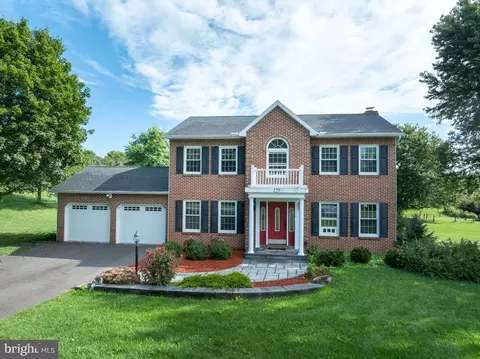 125 Shanelly Dr, Port Matilda, PA 16870