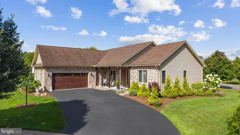 2334 Magnolia Cir, State College, PA 16801