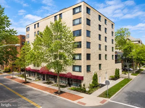 333 S Allen St #502, State College, PA 16801