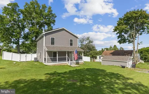 756 S Nixon Rd, Pine Grove Mills, PA 16868