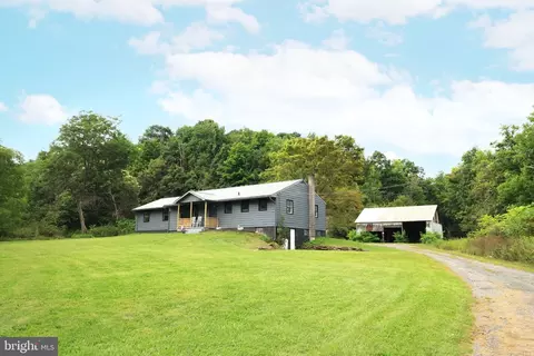 348 Shady Dell Rd, Port Matilda, PA 16870