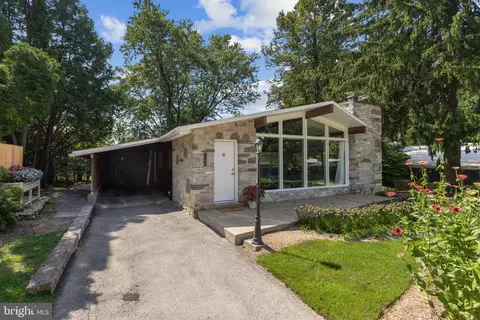 1180 S Garner St, State College, PA 16801