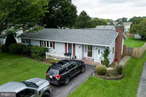 117 Patricia Ave, Centre Hall, PA 16828
