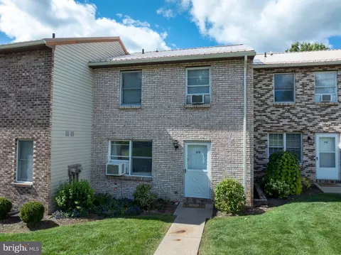 410 Gerald St, State College, PA 16801