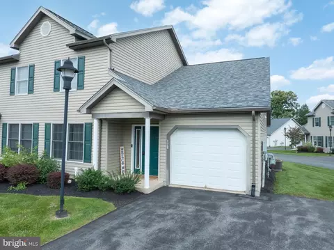 128 Winchester Ct, State College, PA 16801