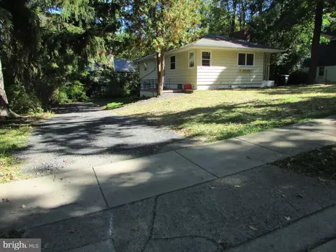 935 Taylor St, State College, PA 16803