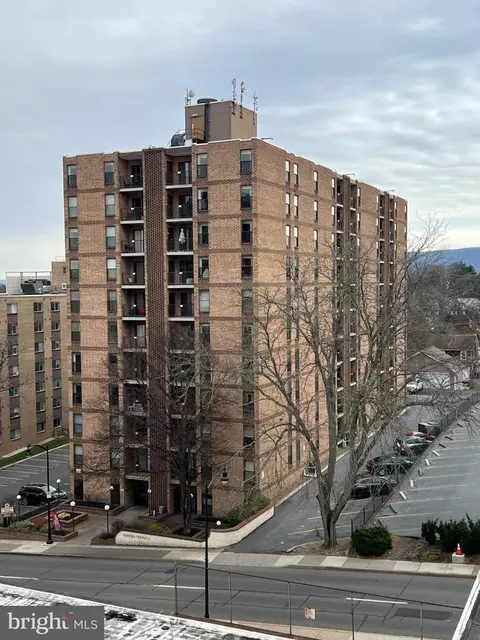 456 E Beaver Ave #306, State College, PA 16801