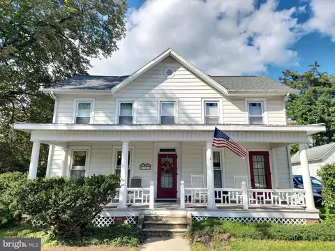 147 Main St, Beech Creek, PA 16822