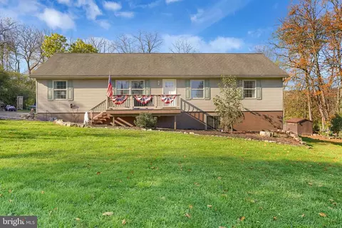 486 Ridge Rd, Mill Hall, PA 17751