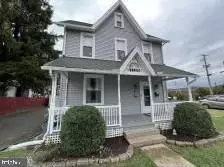122 Oliver St, Jersey Shore, PA 17740