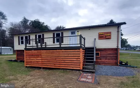 228 Pine St, Lamar, PA 16848