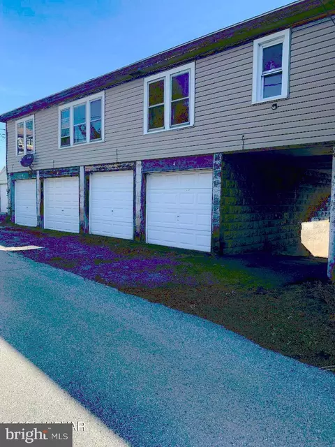 325 South Highland Street, Lock Haven, PA 17745