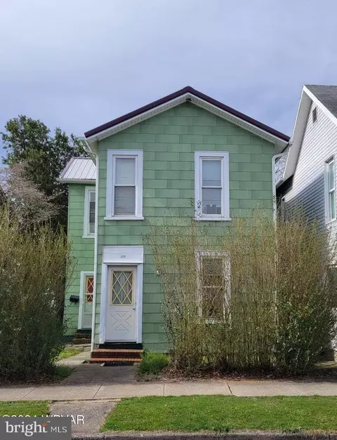 610 W Main St, Lock Haven, PA 17745