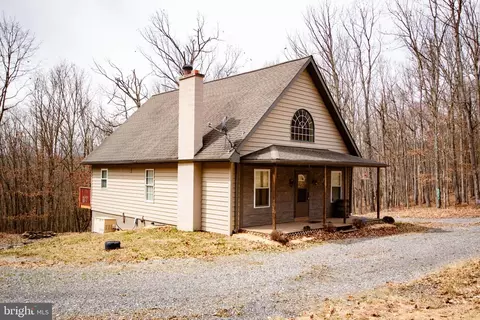 420 Hansloven Ln, Westport, PA 17778