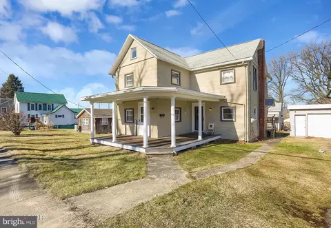 108 W Brown St, Lock Haven, PA 17745