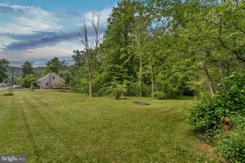 154 Big Plum Run Rd, Lock Haven, PA 17745