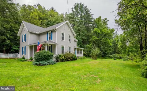 168 Sulphur Run Rd, Jersey Shore, PA 17740