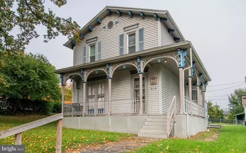 515 Bellefonte Ave, Lock Haven, PA 17745