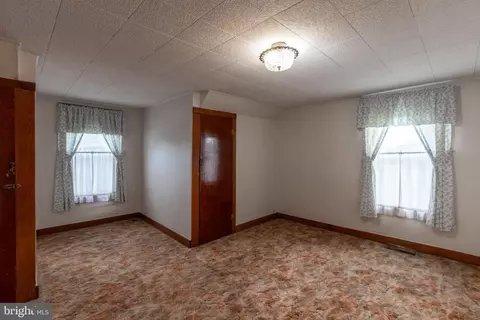 517 Wright St, Lock Haven, PA 17745 photo 17