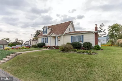 517 Wright St, Lock Haven, PA 17745