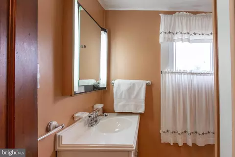 517 Wright St, Lock Haven, PA 17745 photo 22