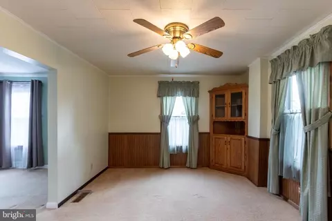 517 Wright St, Lock Haven, PA 17745 photo 8