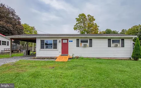 37 S Allegheny St, Lock Haven, PA 17745